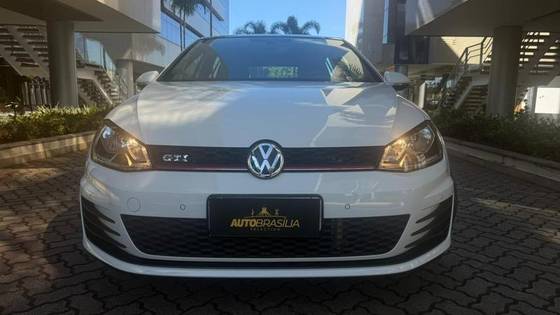 VOLKSWAGEN GOLF 2.0 TSI GTI 16V TURBO GASOLINA 4P AUTOMÁTICO
